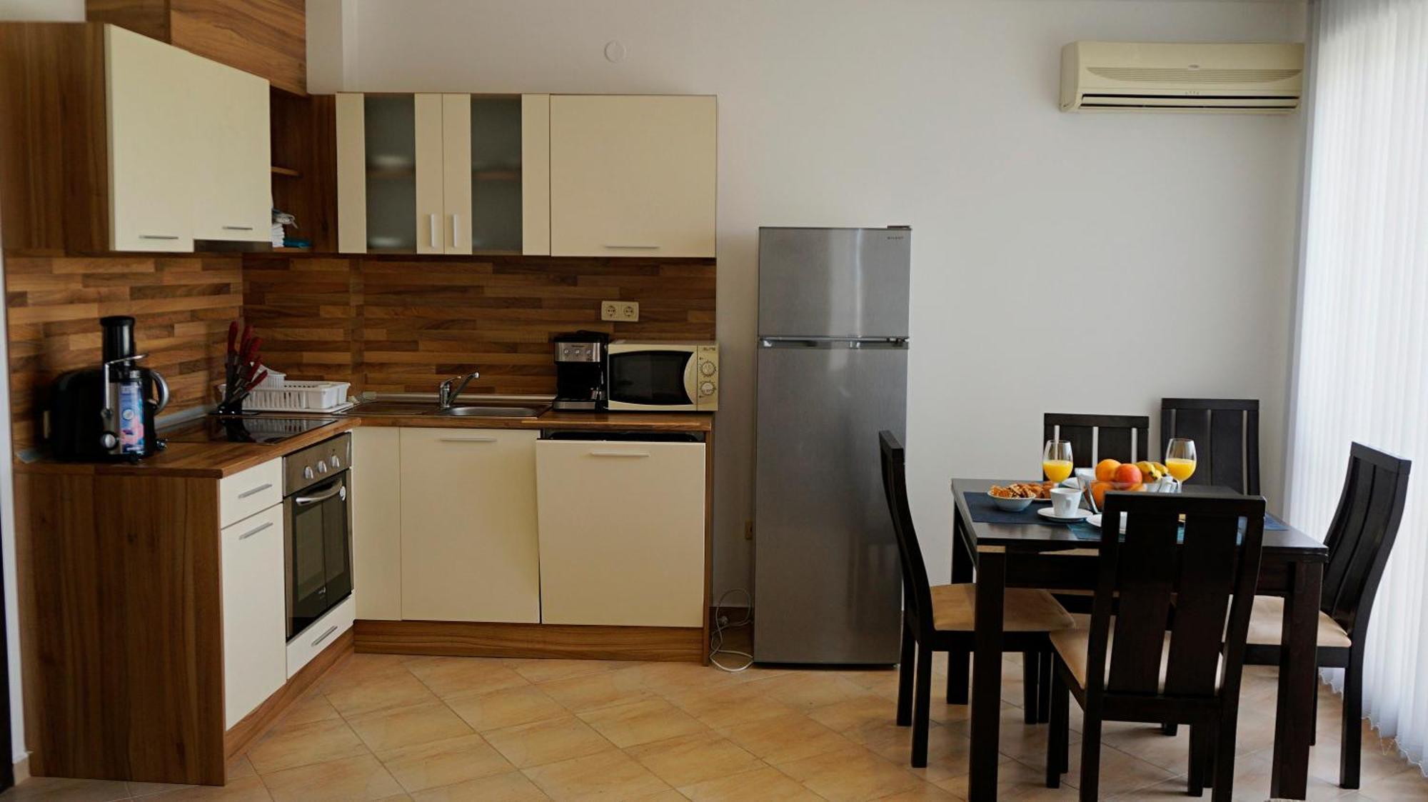 Апартаменти Сънбрийз - Sunbreeze Apartments Bjala Exteriér fotografie